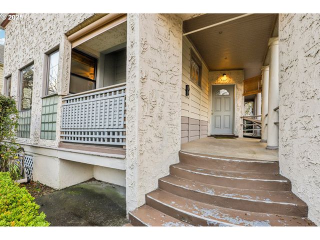 1504 Se ANKENY St, Portland, OR 97214