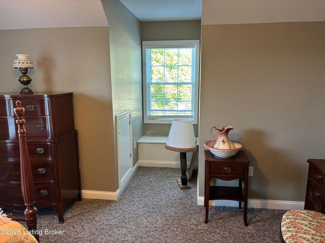 6314 Faris Way, Louisville, KY 40272