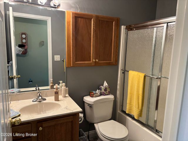 6314 Faris Way, Louisville, KY 40272
