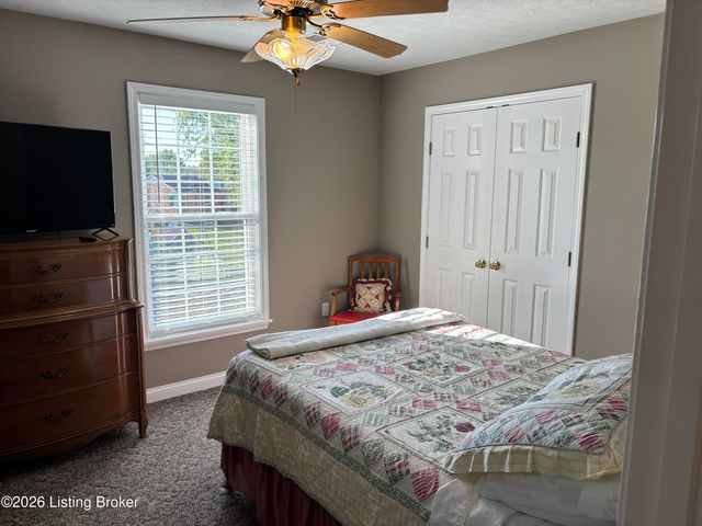 6314 Faris Way, Louisville, KY 40272