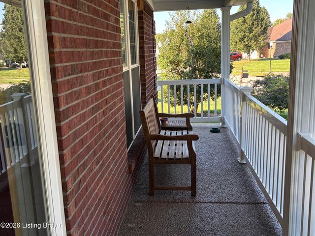 6314 Faris Way, Louisville, KY 40272