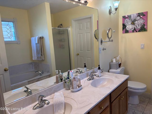 6314 Faris Way, Louisville, KY 40272