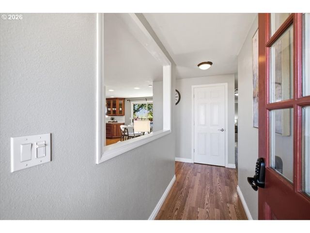 35600 Truelove Dr, Lebanon, OR 97355