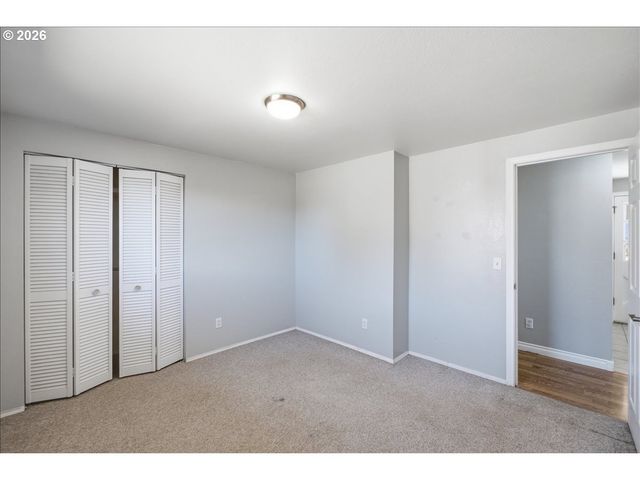 35600 Truelove Dr, Lebanon, OR 97355