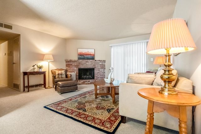 650 W Princeton Court, Visalia, CA 93277