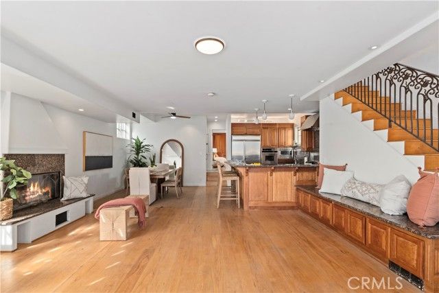 225 24th Street, Manhattan Beach, CA 90266