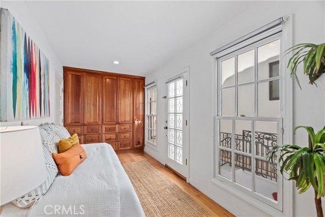 225 24th Street, Manhattan Beach, CA 90266