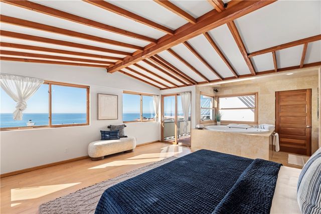 225 24th Street, Manhattan Beach, CA 90266