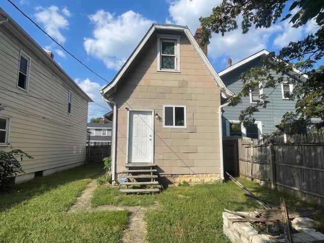 495 E Welch Avenue, Columbus, OH 43207