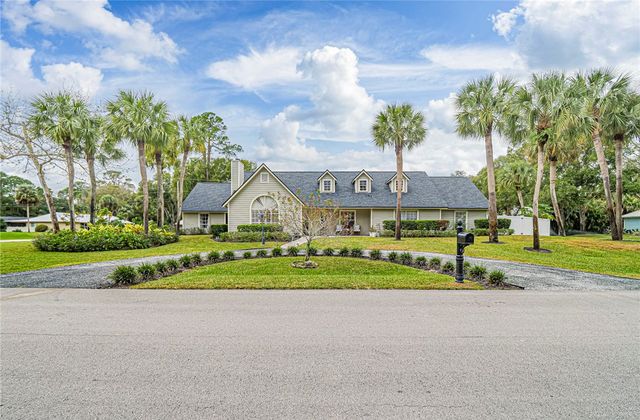 665 32nd Avenue SW, Vero Beach, FL 32968