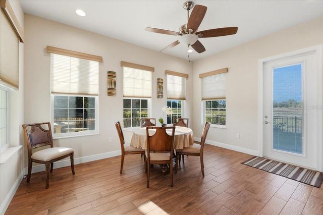 576 MEANDERING WAY, Polk City, FL 33868