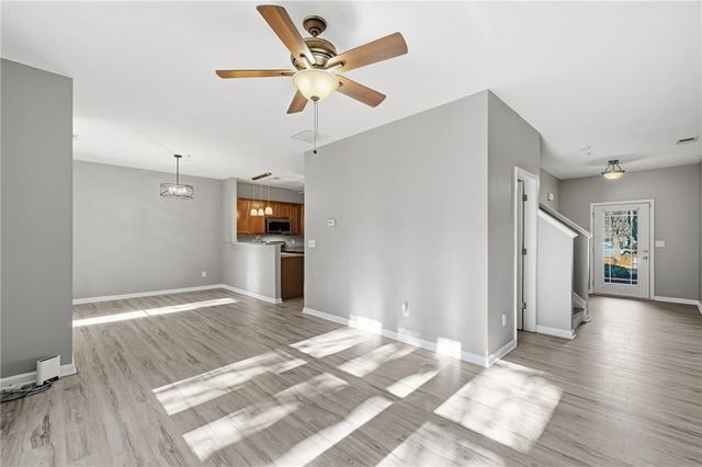 331 Oakview Way, Canton, GA 30114