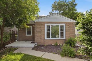 1660 N Sheldon Road, Canton, MI 48187
