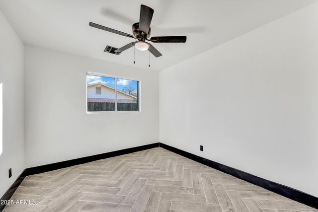 6017 W COLTER Street, Glendale, AZ 85301