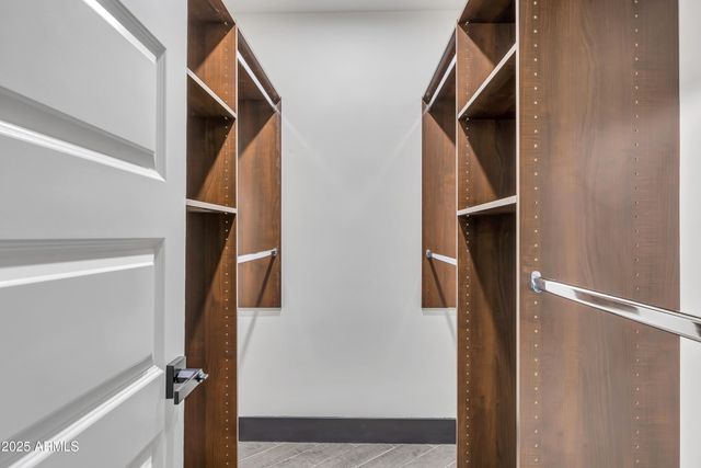 6017 W COLTER Street, Glendale, AZ 85301