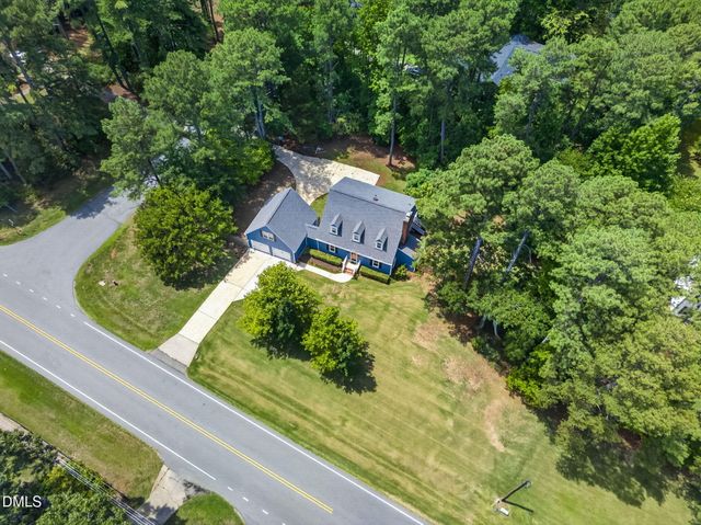 2900 Meadowview Court, Apex, NC 27539