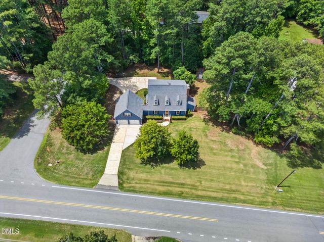 2900 Meadowview Court, Apex, NC 27539