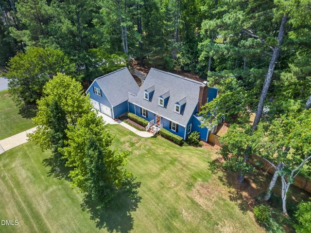 2900 Meadowview Court, Apex, NC 27539