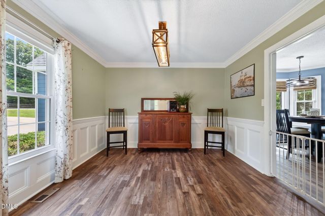 2900 Meadowview Court, Apex, NC 27539