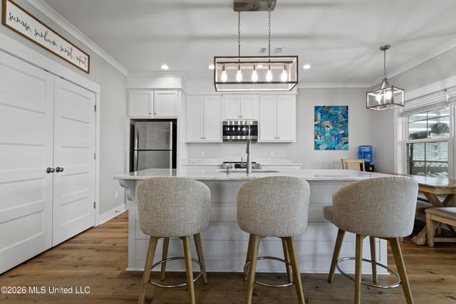 4069 Mallard Street, Bay Saint Louis, MS 39520