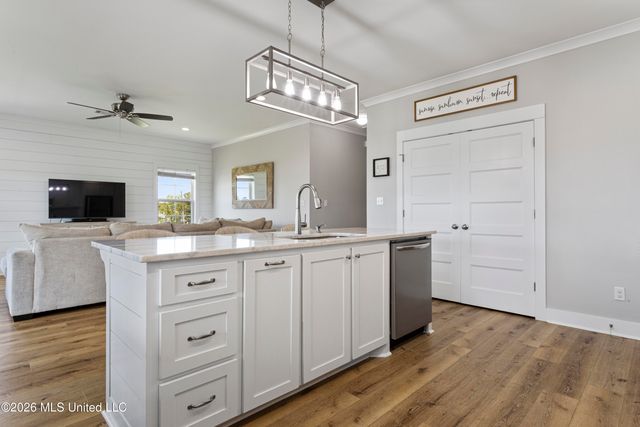4069 Mallard Street, Bay Saint Louis, MS 39520