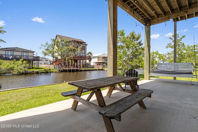 4069 Mallard Street, Bay Saint Louis, MS 39520