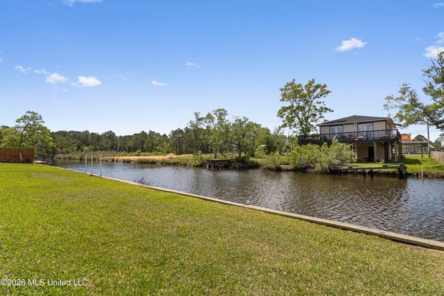 4069 Mallard Street, Bay Saint Louis, MS 39520