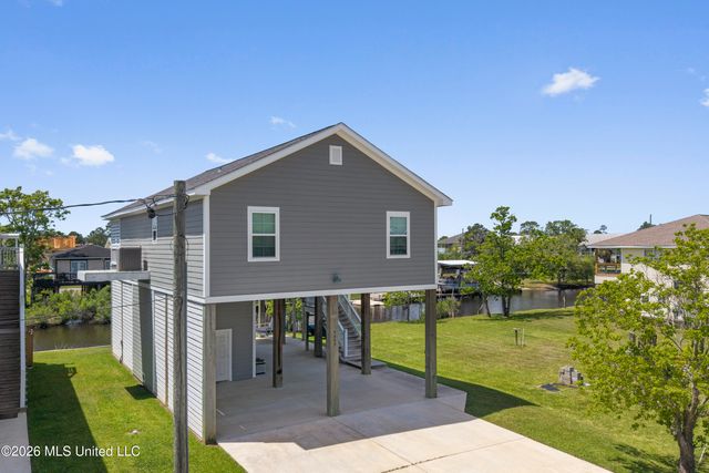 4069 Mallard Street, Bay Saint Louis, MS 39520