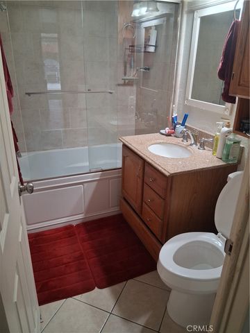 25580 Amanda, San Bernardino, CA 92404