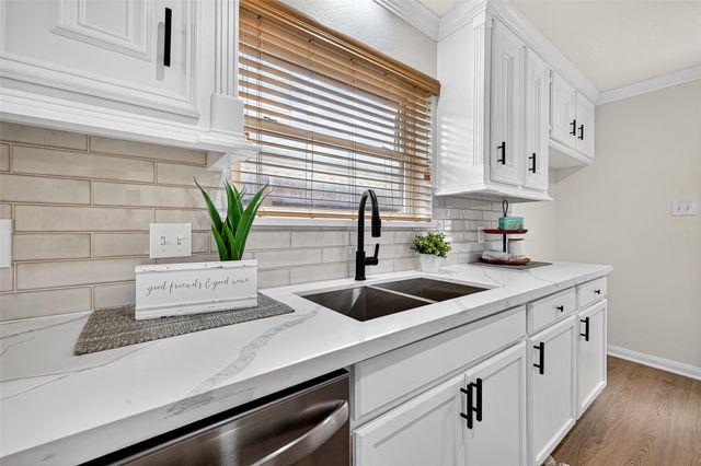 13510 Cedar Point Drive, Cypress, TX 77429