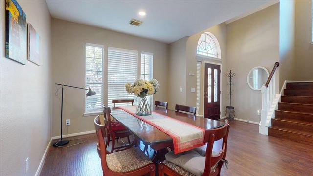 14 Willow Point Place, The Woodlands, TX 77382
