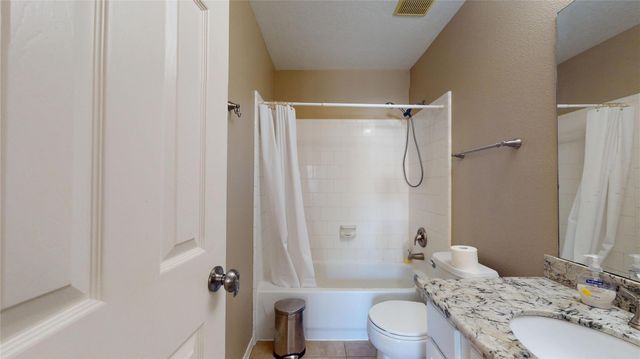 14 Willow Point Place, The Woodlands, TX 77382