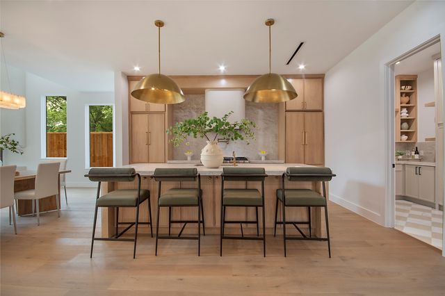 6628 Lockheed Avenue, Dallas, TX 75209