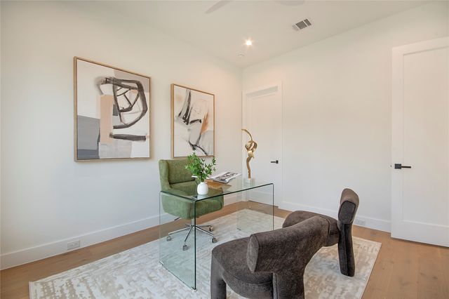 6628 Lockheed Avenue, Dallas, TX 75209
