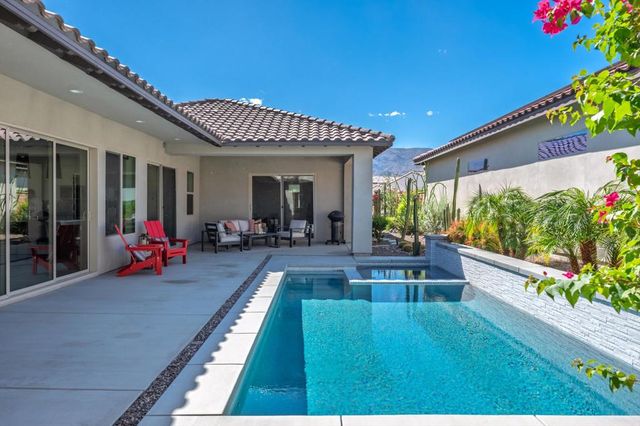 80437 Champions Way, La Quinta, CA 92253