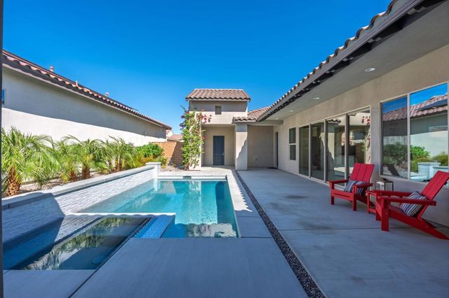 80437 Champions Way, La Quinta, CA 92253