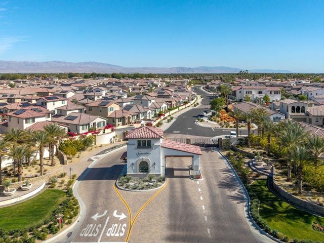 80437 Champions Way, La Quinta, CA 92253