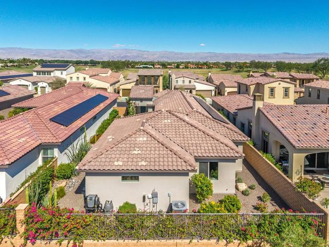 80437 Champions Way, La Quinta, CA 92253