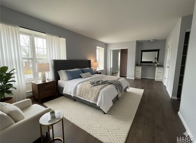 846 Dumont Place, St Louis, MO 63125