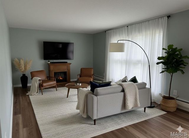 846 Dumont Place, St Louis, MO 63125