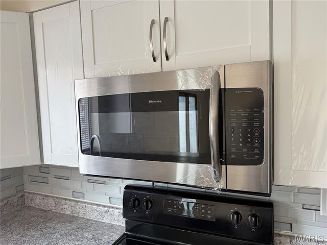 846 Dumont Place, St Louis, MO 63125