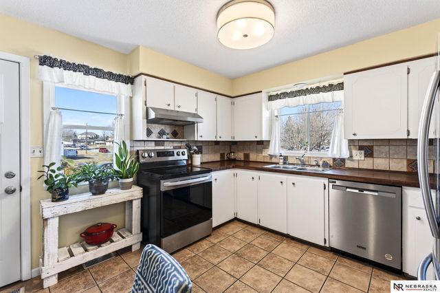 769 N 13th Street, Blair, NE 68008