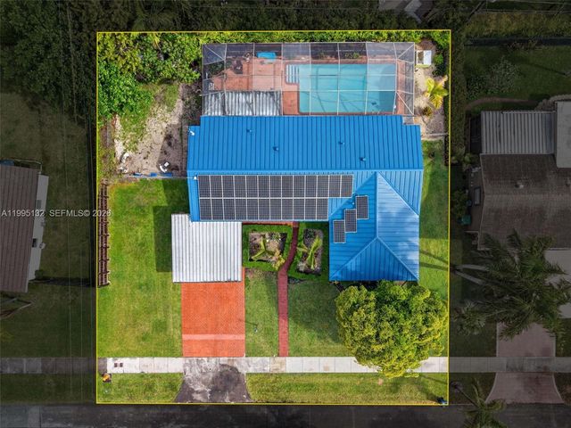 8805 SW 81st St, Miami, FL 33173