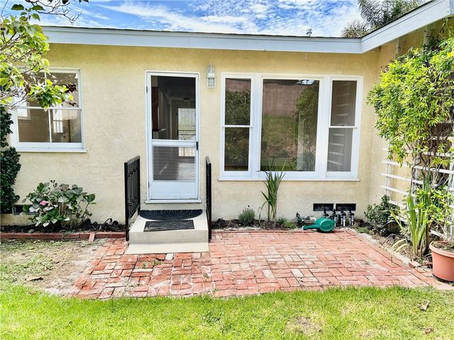 21614 Ellinwood Dr, Torrance, CA 90503
