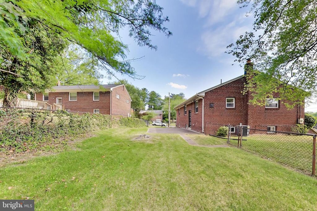 Image 37 of property listing at 4206 LYONS ST, Temple Hills, MD 20748