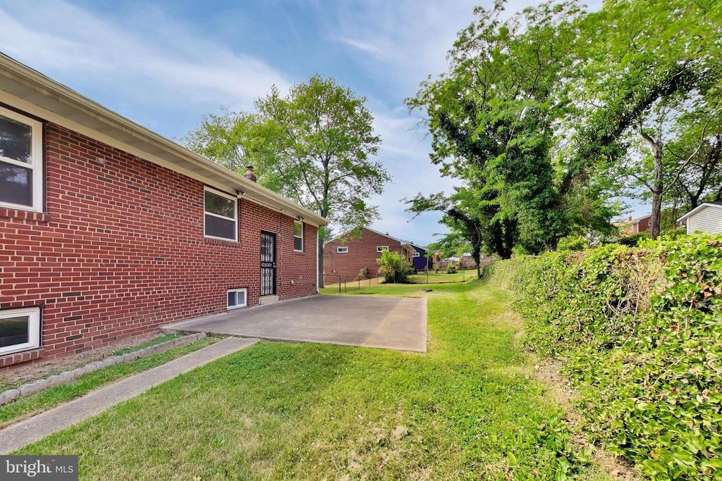 Image 38 of property listing at 4206 LYONS ST, Temple Hills, MD 20748