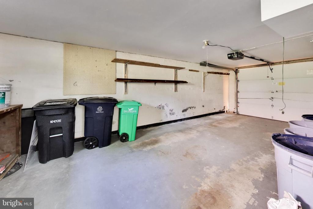 Image 39 of property listing at 4206 LYONS ST, Temple Hills, MD 20748