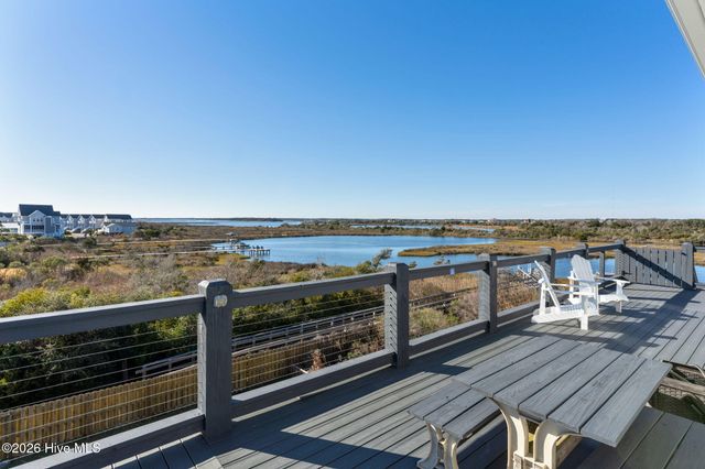3627 Island Drive, N Topsail Beach, NC 28460