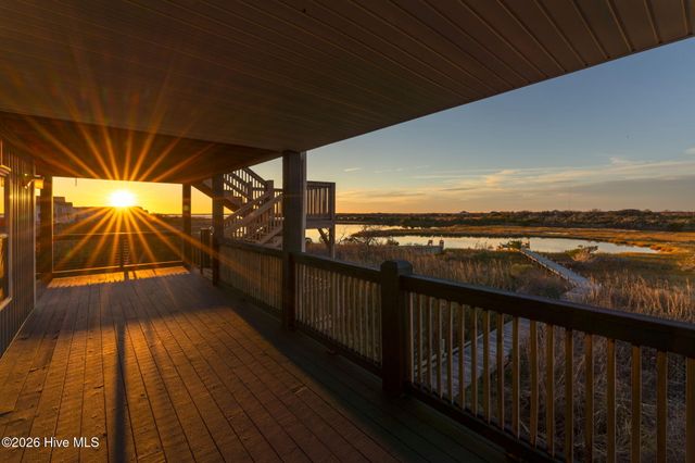 3627 Island Drive, N Topsail Beach, NC 28460