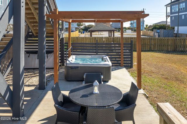 3627 Island Drive, N Topsail Beach, NC 28460